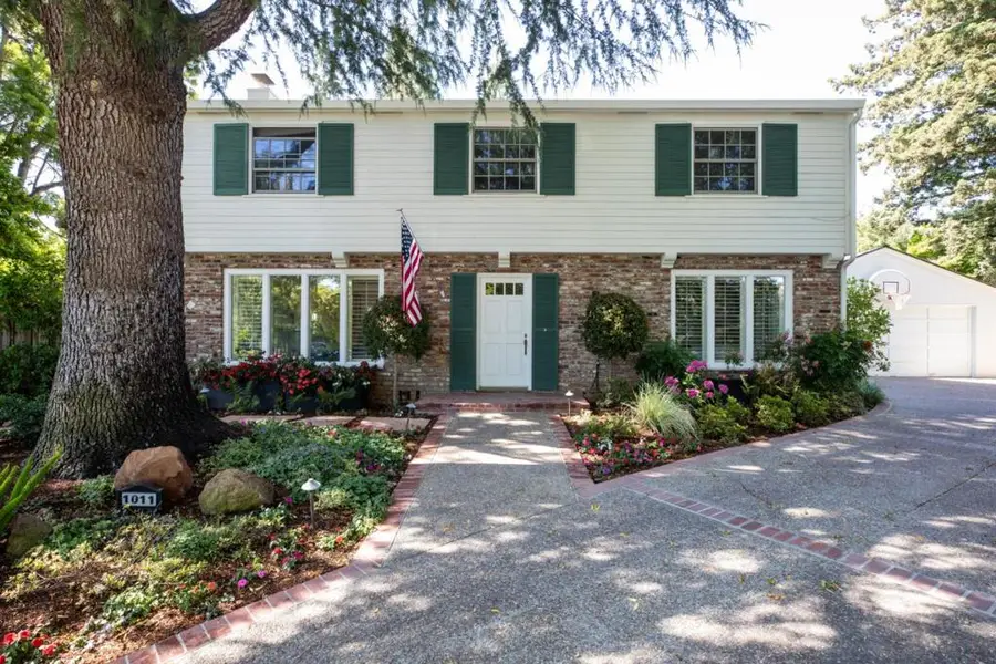 1011 Via Del Pozo, Los Altos, CA 94022 - #2