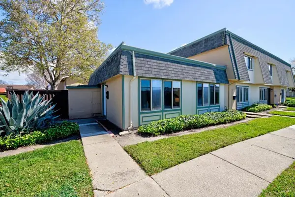 27785 Hummingbird Court, Hayward, CA 94545