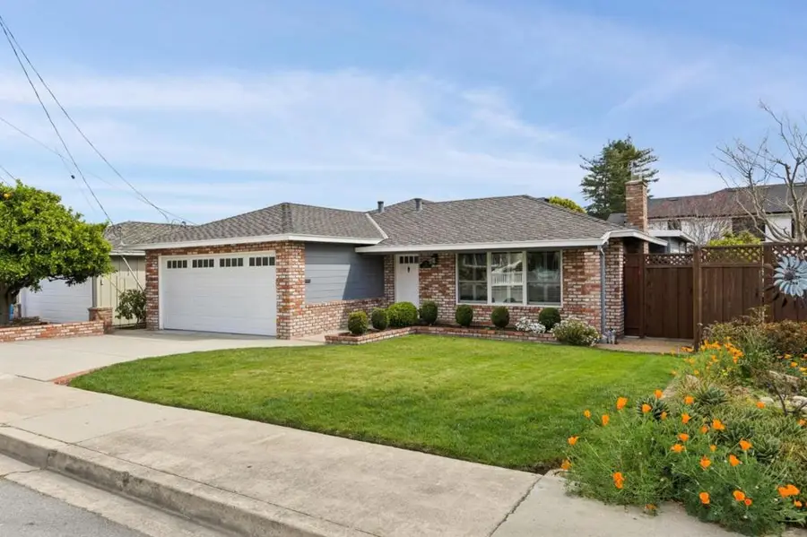 40 Robin Way, San Carlos, CA 94070 - #2