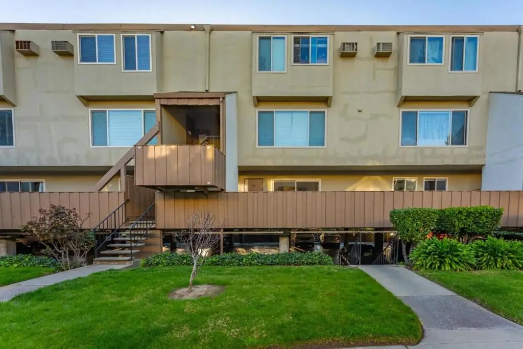 410 Auburn Way #19, San Jose, CA 95129 - #1