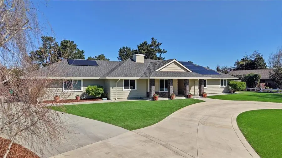 18595 Ranchito Del Rio Drive, Salinas, CA 93908 - #2