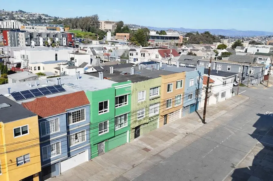 130132 Holloway Avenue, San Francisco, CA 94112 - #3