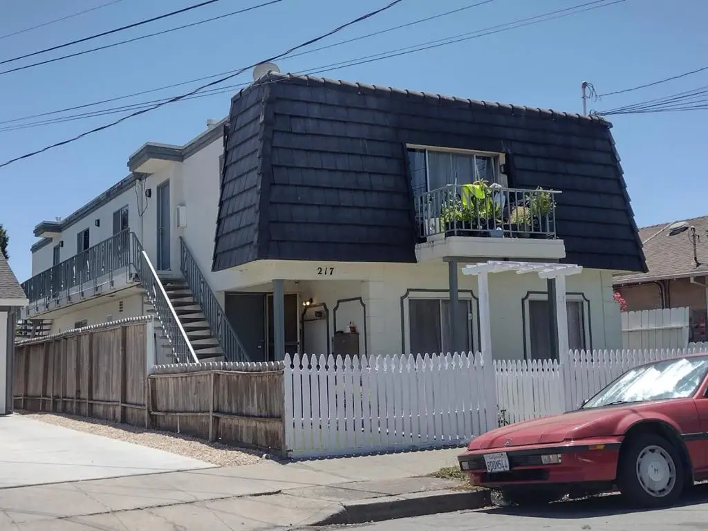 217 Madison Avenue, Redwood City, CA 94061 - #1