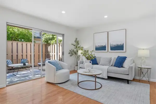 125 Connemara Way #85, Sunnyvale, CA 94087