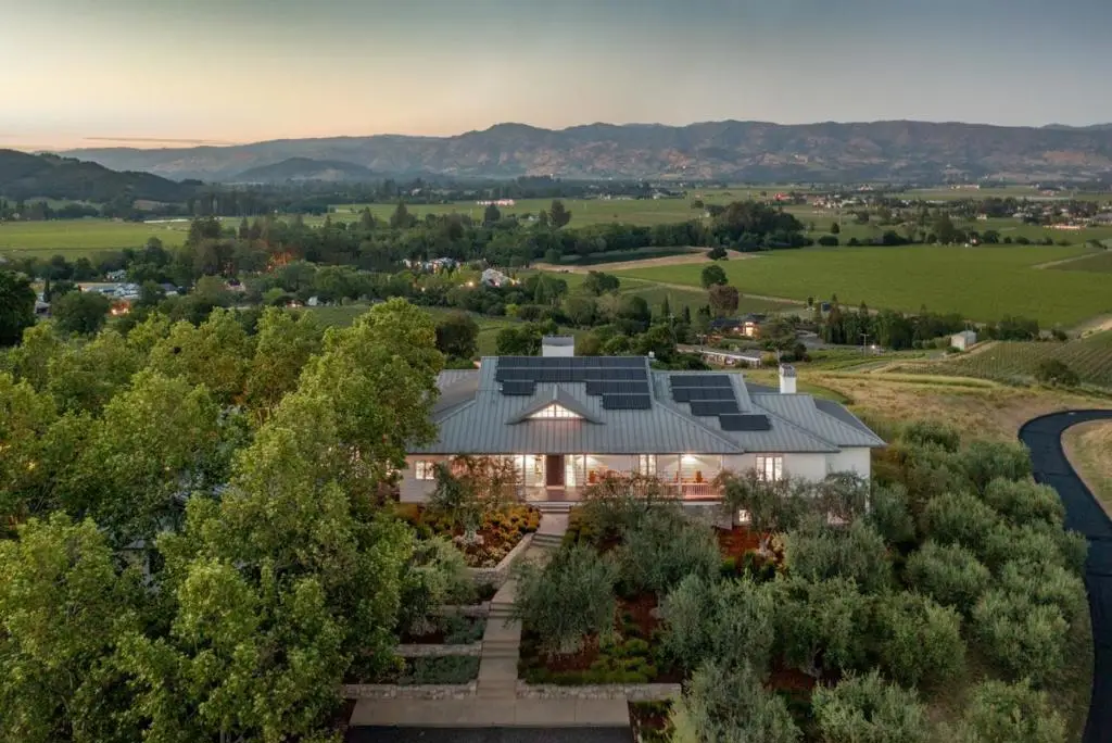 3075 Dry Creek Road, Napa, CA 94558 - #1