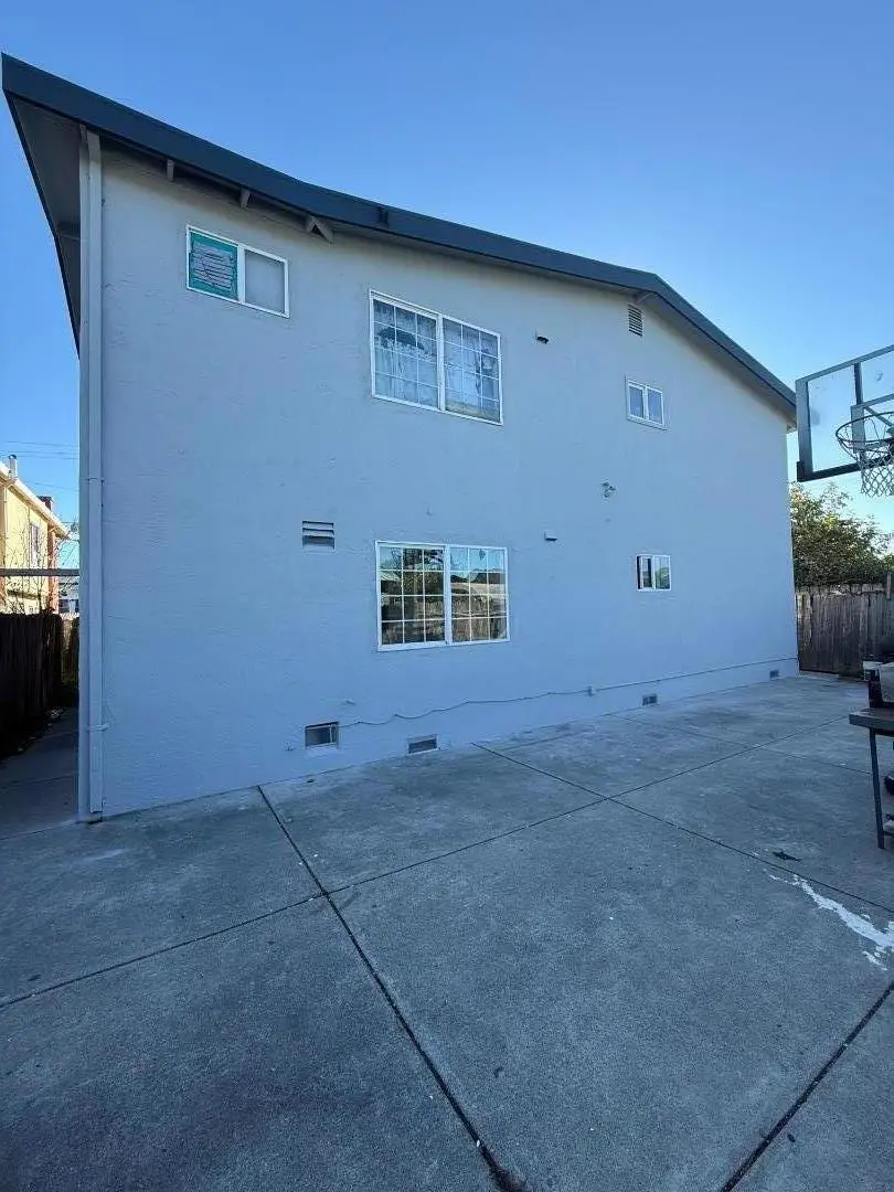219 Barrett Avenue, Richmond, CA 94801 - #3