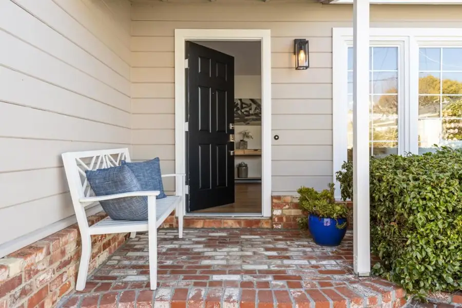 41 Maple Way, San Carlos, CA 94070 - #2