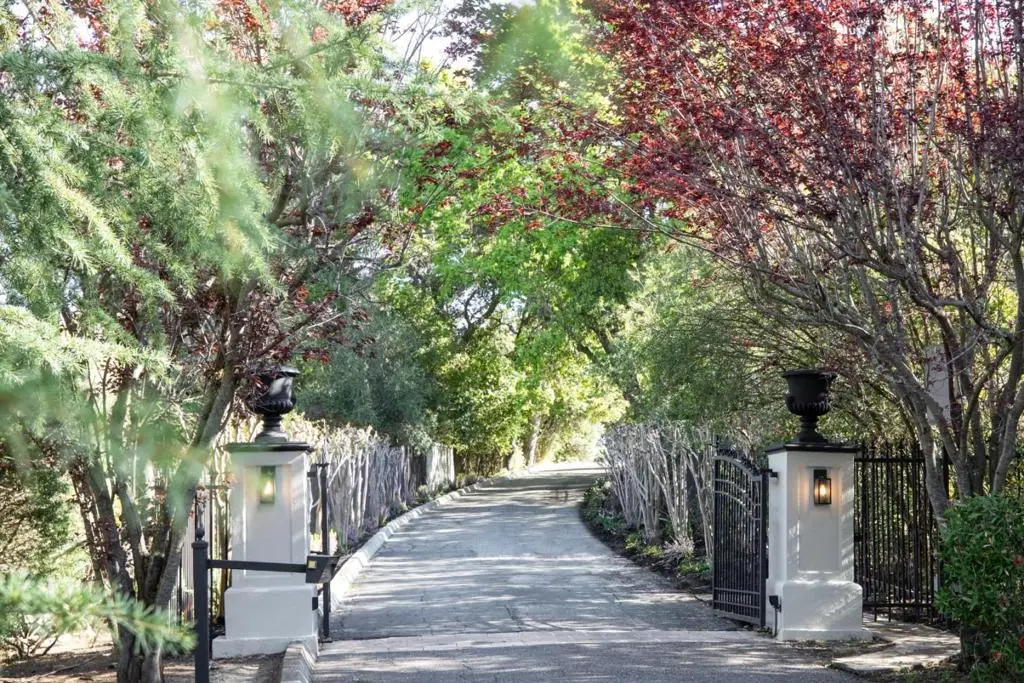 27210 Ohlone Lane, Los Altos Hills, CA 94022 - #1