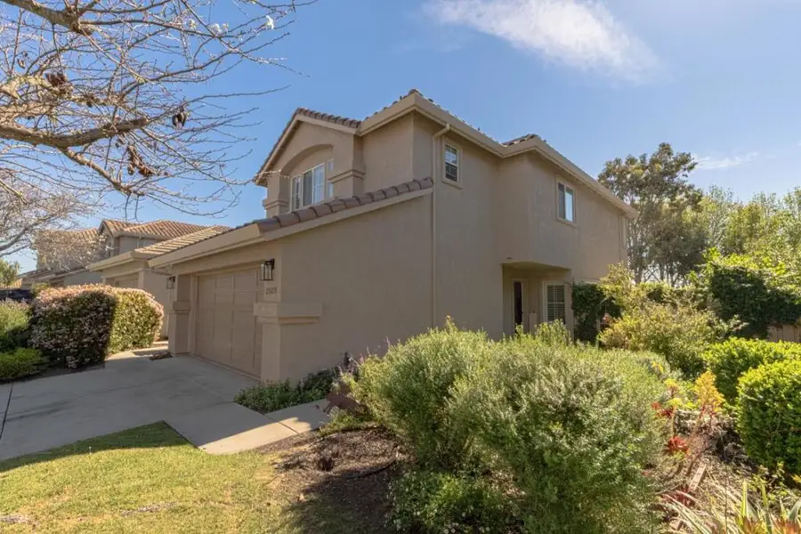 25215 Azalea Court, Salinas, CA 93908 - #2