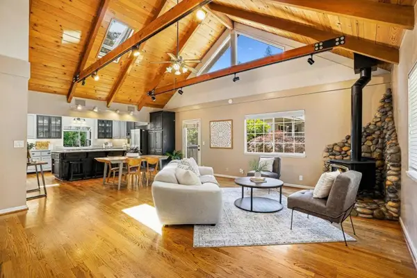 105 Garden Lane, Boulder Creek, CA 95006