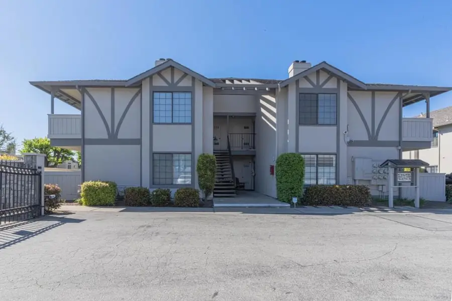 1052 Padre Drive #3, Salinas, CA 93901 - #2
