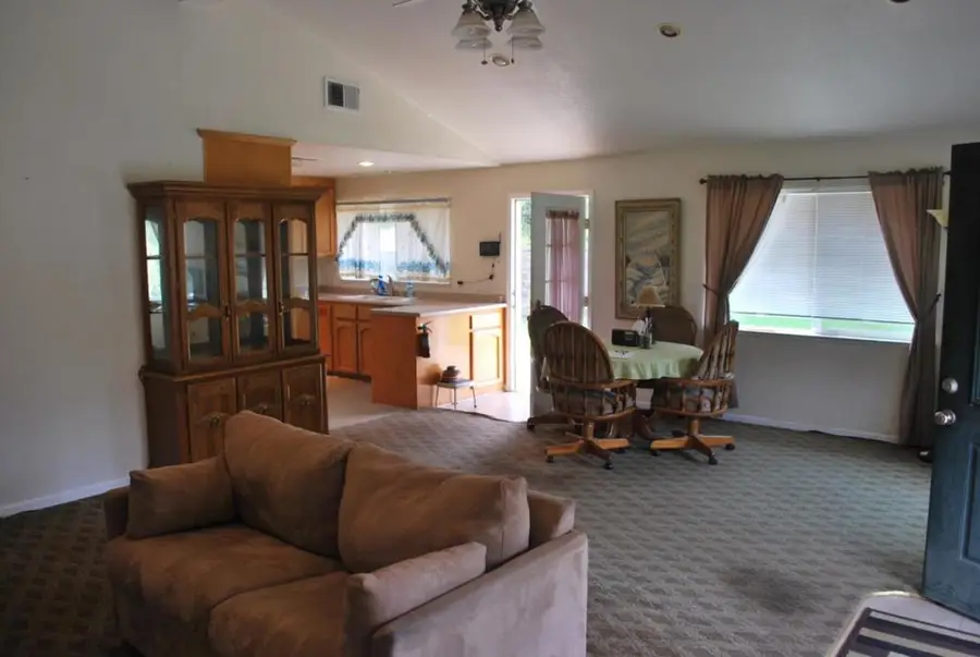 9194 Coker Road, Salinas, CA 93907 - #3