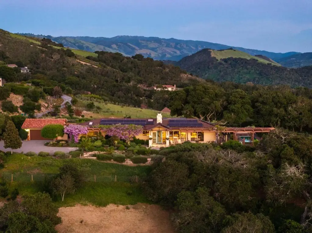15475 Via Los Tulares, Carmel Valley, CA 93924 - #1