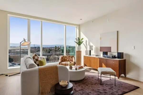 188 W Saint James Street #10804, San Jose, CA 95110