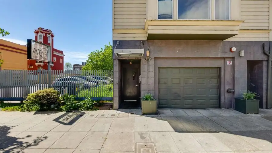 275 9th Street #3, Oakland, CA 94607 - #3
