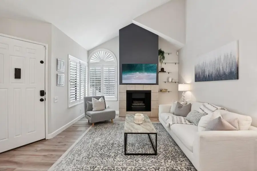 2890 Buena Crest Court, San Jose, CA 95121 - #2