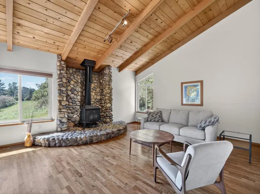 Address Withheld By Seller, Watsonville, CA 95076 - #2