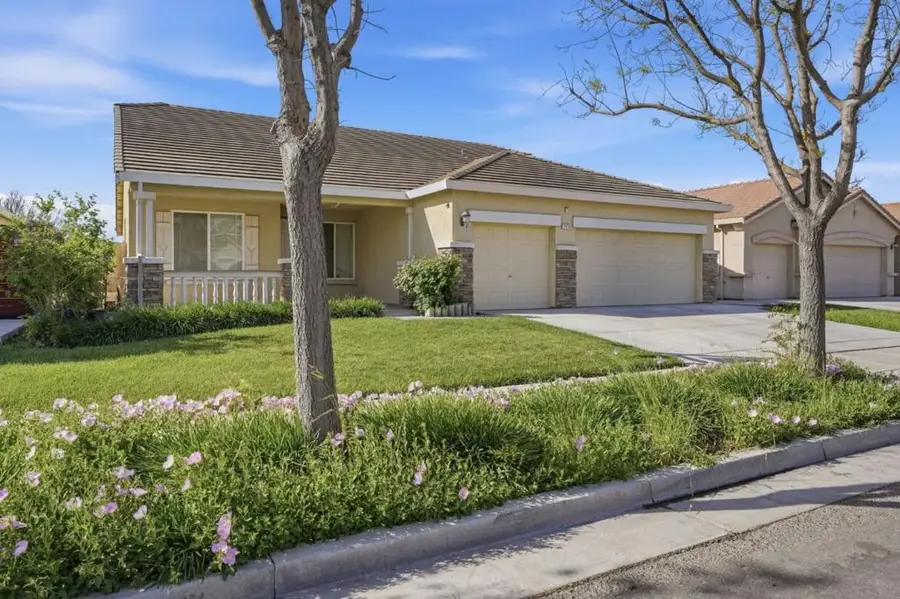 2076 Venezia Street, Los Banos, CA 93635 - #2