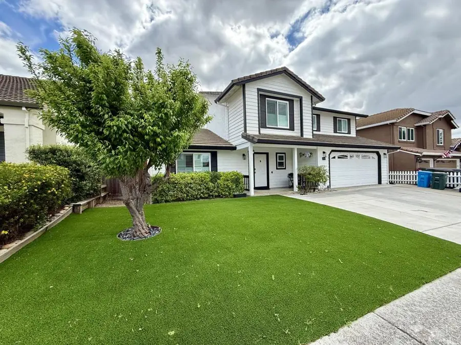 1701 Hemlock Court, Hollister, CA 95023 - #2