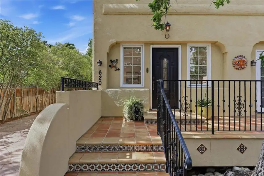 620 Vera Avenue, Redwood City, CA 94061 - #3