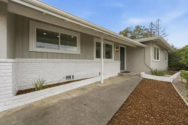 111 Lucero Way, Portola Valley, CA 94028