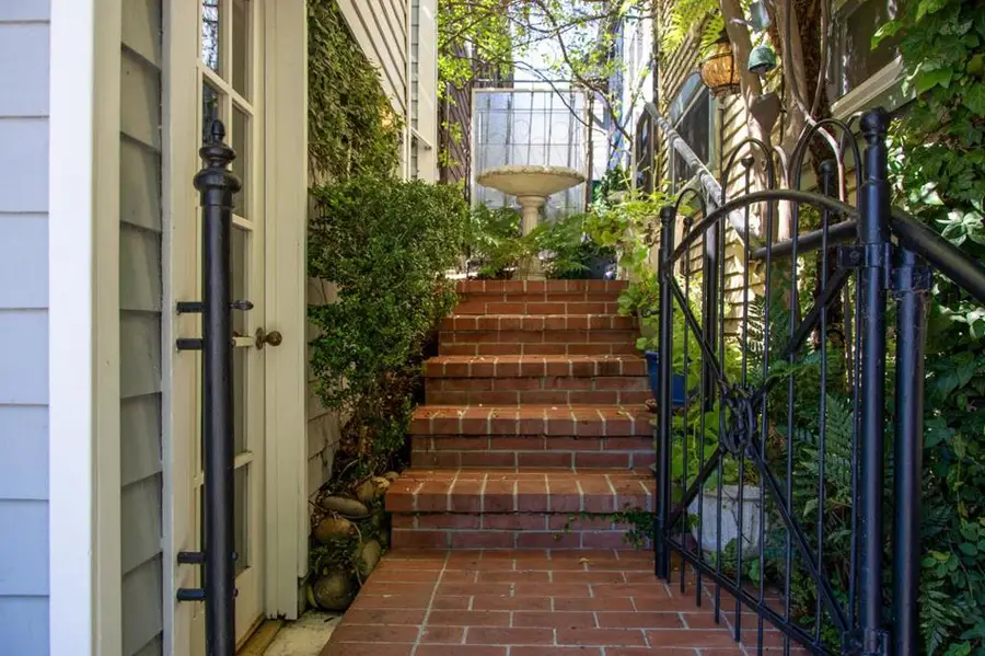429 Capitola Avenue, Capitola, CA 95010 - #2