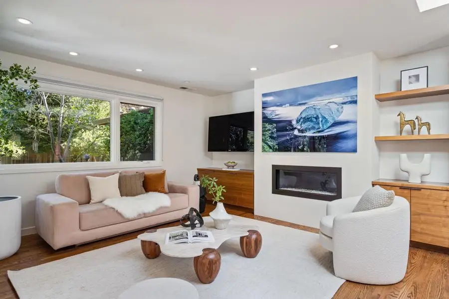 25 Sharon Court, Menlo Park, CA 94025 - #3