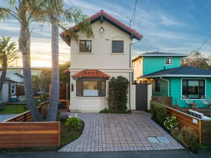 121 Anchorage Avenue, Santa Cruz, CA 95062 - #2