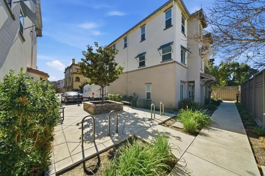 4023 Clydesdale, Fremont, CA 94555 - #3