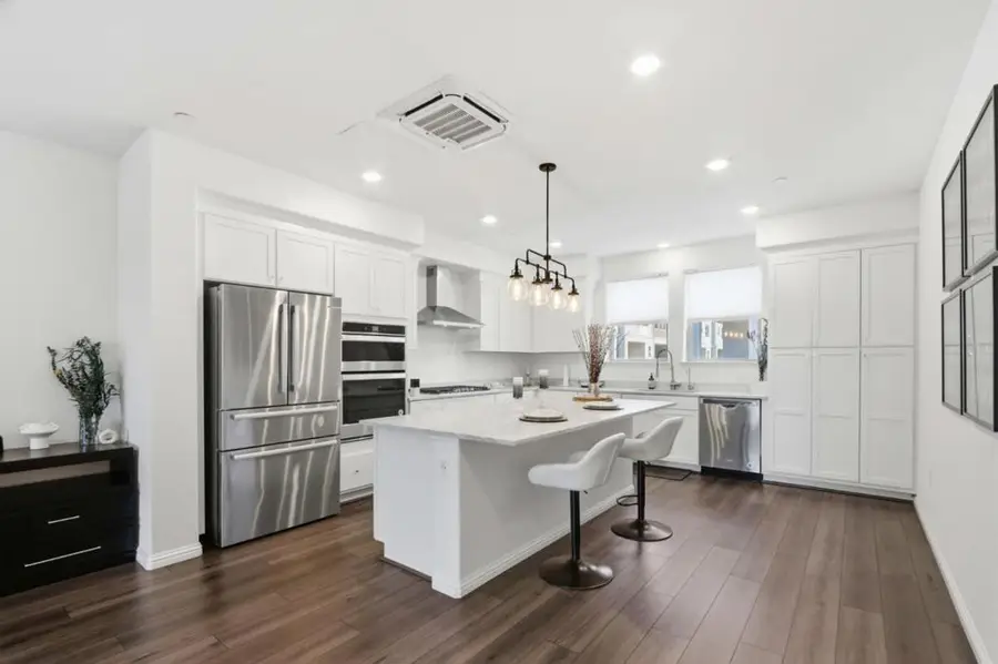 6709 Magnetic Loop, San Jose, CA 95119 - #3