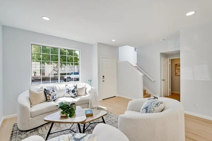 2153 Esperanca Avenue, Santa Clara, CA 95054 - #2