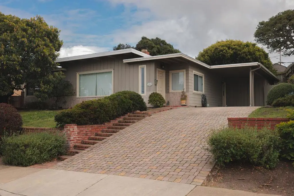 206 Edinburgh Avenue, Monterey, CA 93940 - #1