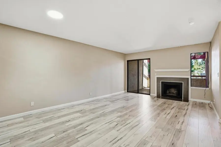 1391 Monument Boulevard #10, Concord, CA 94520 - #3