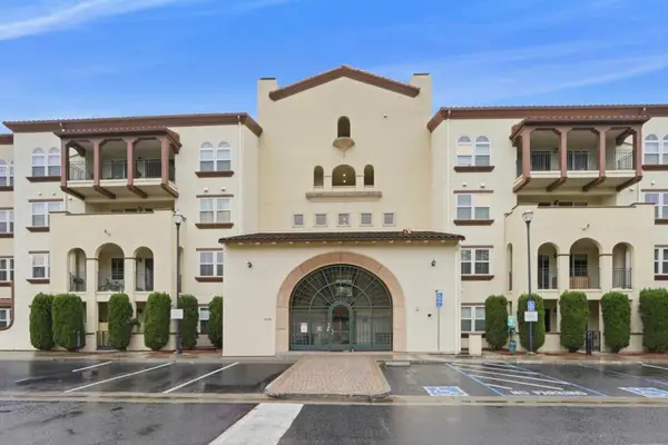 800 S Abel Street #401, Milpitas, CA 95035