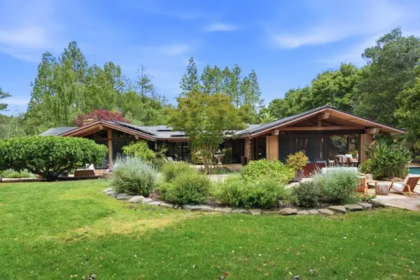 Address Withheld By Seller, Los Altos, CA 94024