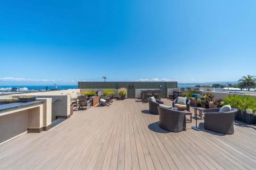 575 Foam Street #D, Monterey, CA 93940 - #2