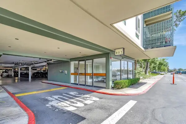 Address Withheld By Seller, San Mateo, CA 94401