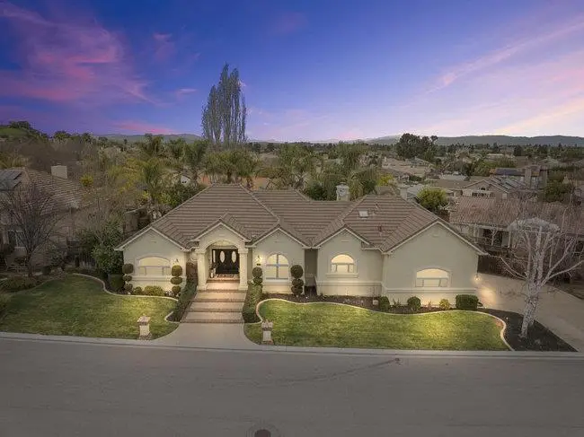 50 Ralphs Way, Hollister, CA 95023 - #2
