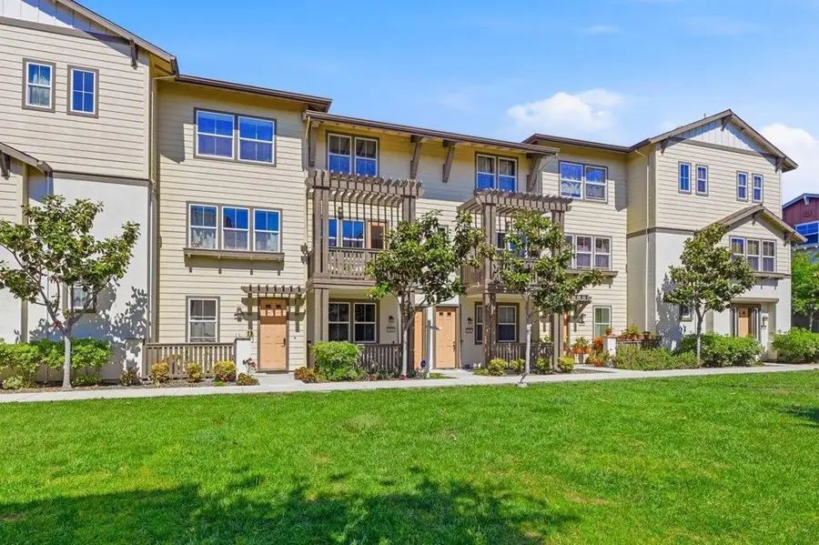 2061 Kiwi Walkway, San Jose, CA 95133 - #2