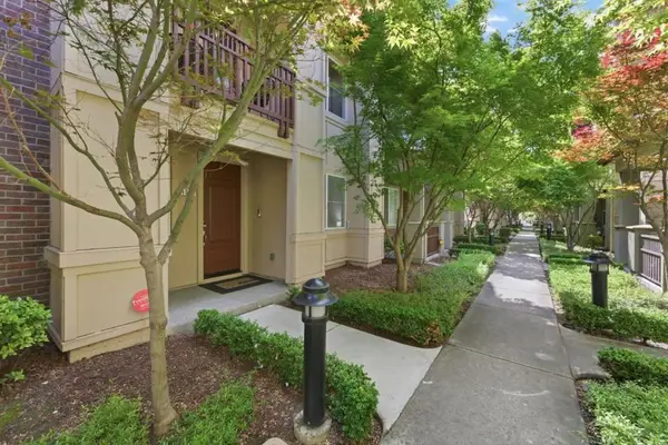 1091 El Capitan Terrace, Sunnyvale, CA 94085