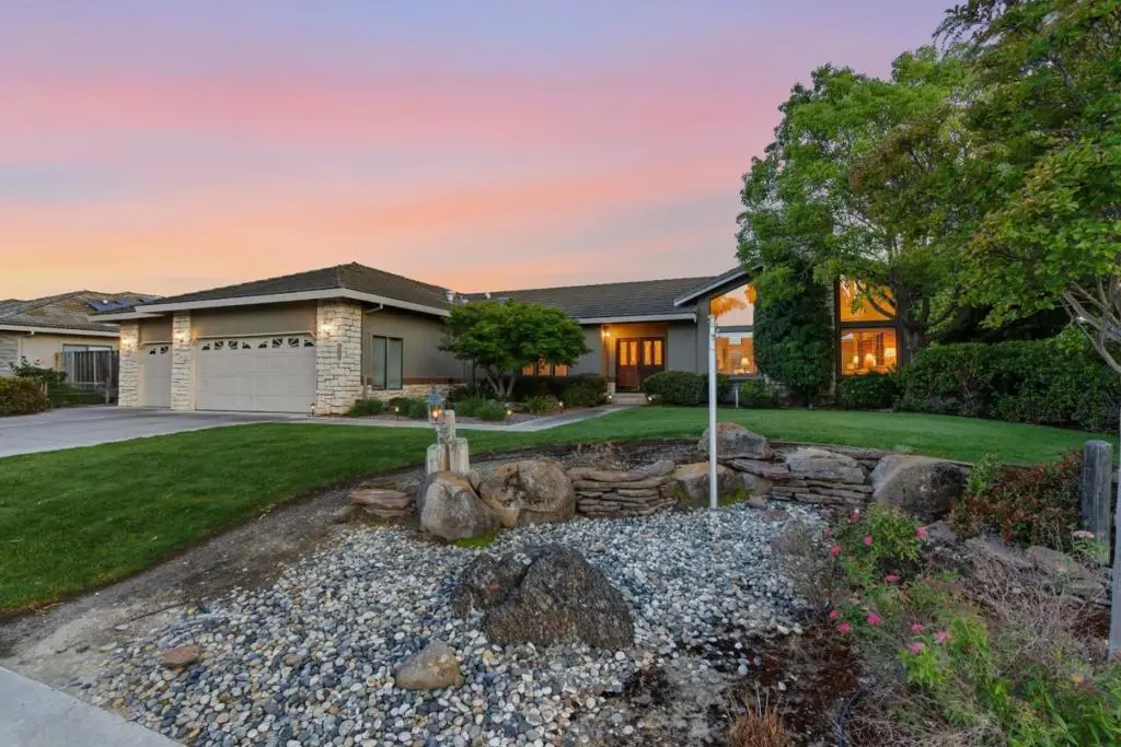 1290 Sonnys Way, Hollister, CA 95023 - #1