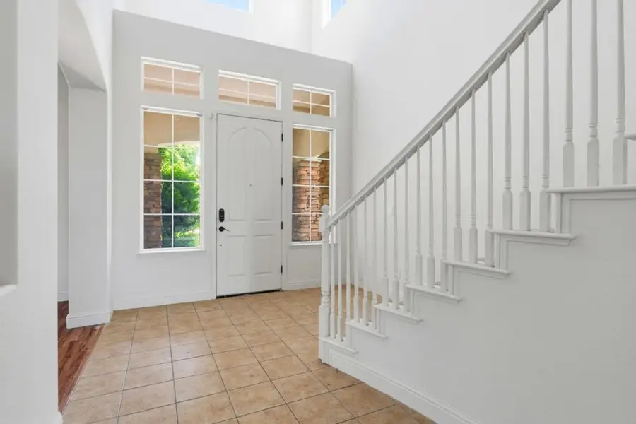 881 Trestle, Lathrop, CA 95330 - #3