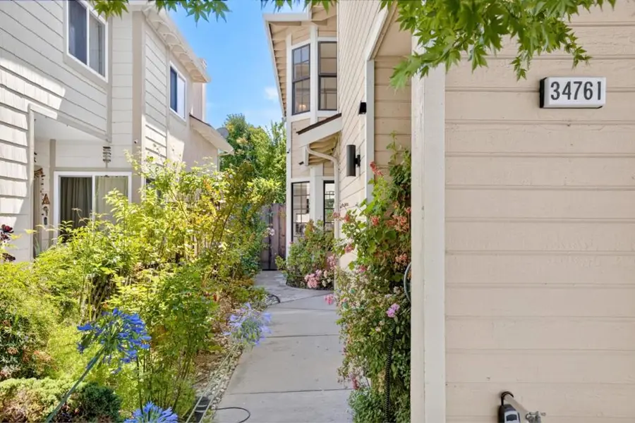 34761 Comstock, Fremont, CA 94555 - #2