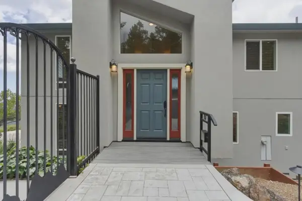 27510 Loma Prieta Way, Los Gatos, CA 95033