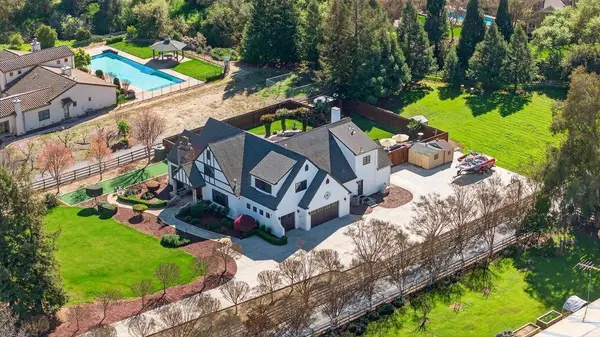 12575 Foothill Avenue, San Martin, CA 95046