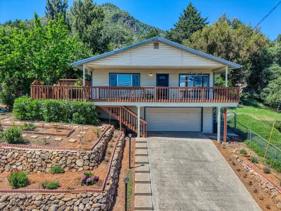 3401 Riviera West Drive, Kelseyville, CA 95451 - #2