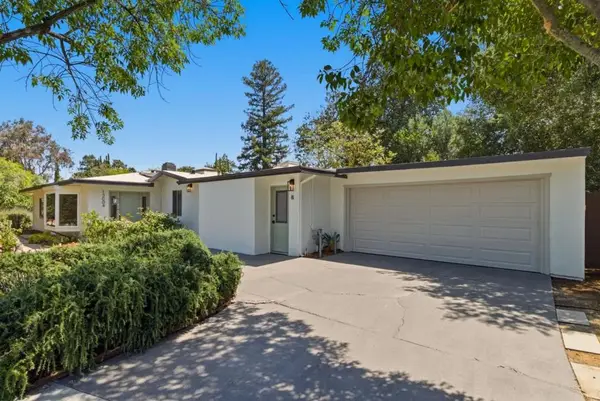13004 Paseo Presada, Saratoga, CA 95070