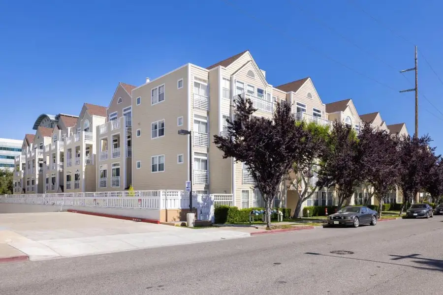 550 Ortega Avenue #A214, Mountain View, CA 94040 - #3