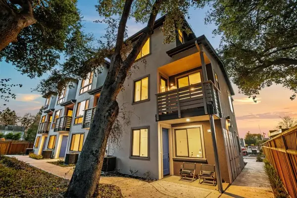 943 Woodside Road, Redwood City, CA 94061