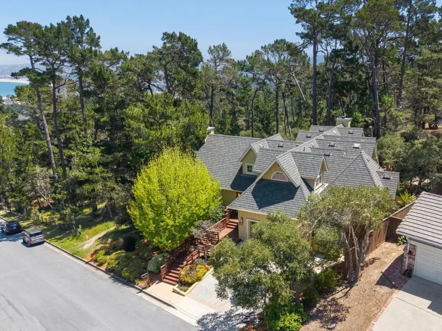 471 Dry Creek Road, Monterey, CA 93940 - #2